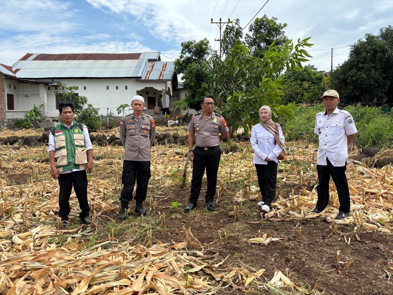 Dinas Pertanian dan  Polres Bantaeng Survei Lahan Penanaman Jagung Perdana di Bonto Jaya
